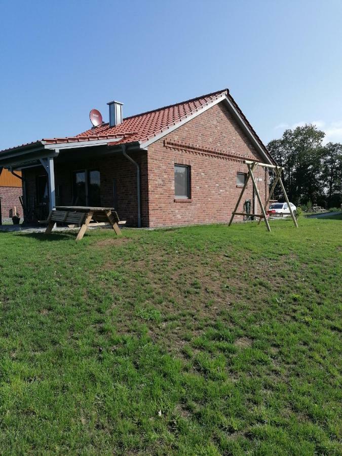 Holunder Huesken Villa Oberlangen Exteriör bild